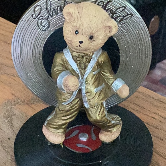 Elvis Presley Jail House ROCK TEEN IDOL πΈ Barbie Mattel - Picture 7 of 16